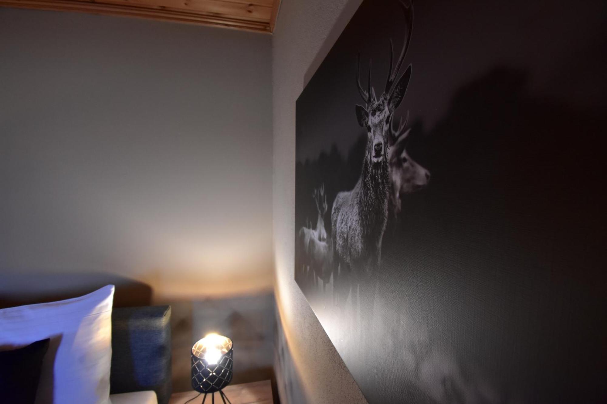 Amoria Secret Escape Woerthersee - Adults Only Wellness & Self Check-In Krumpendorf Oda fotoğraf