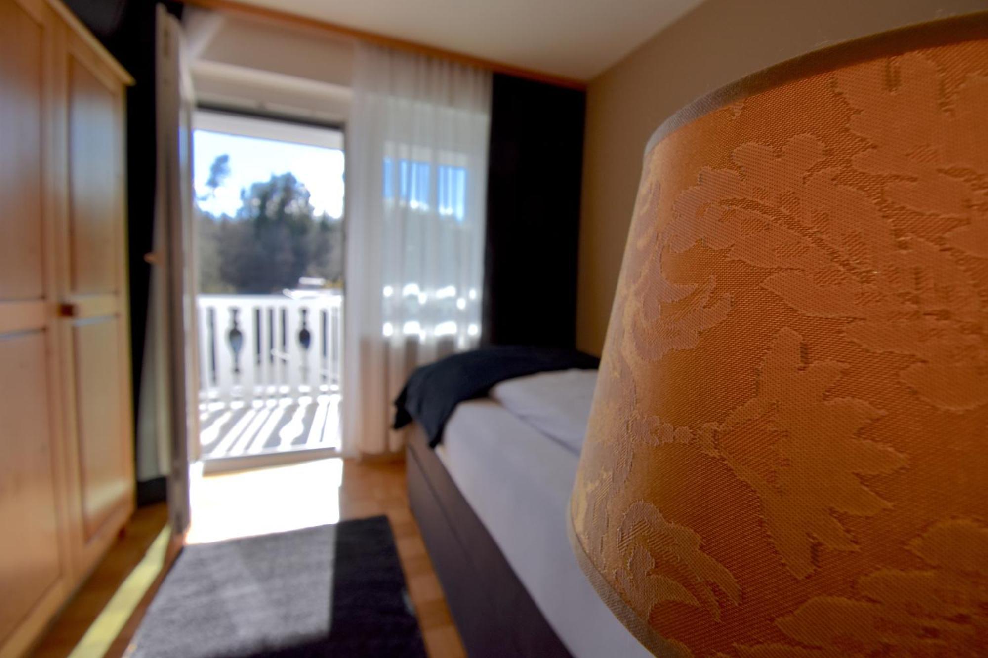 Amoria Secret Escape Woerthersee - Adults Only Wellness & Self Check-In Krumpendorf Oda fotoğraf