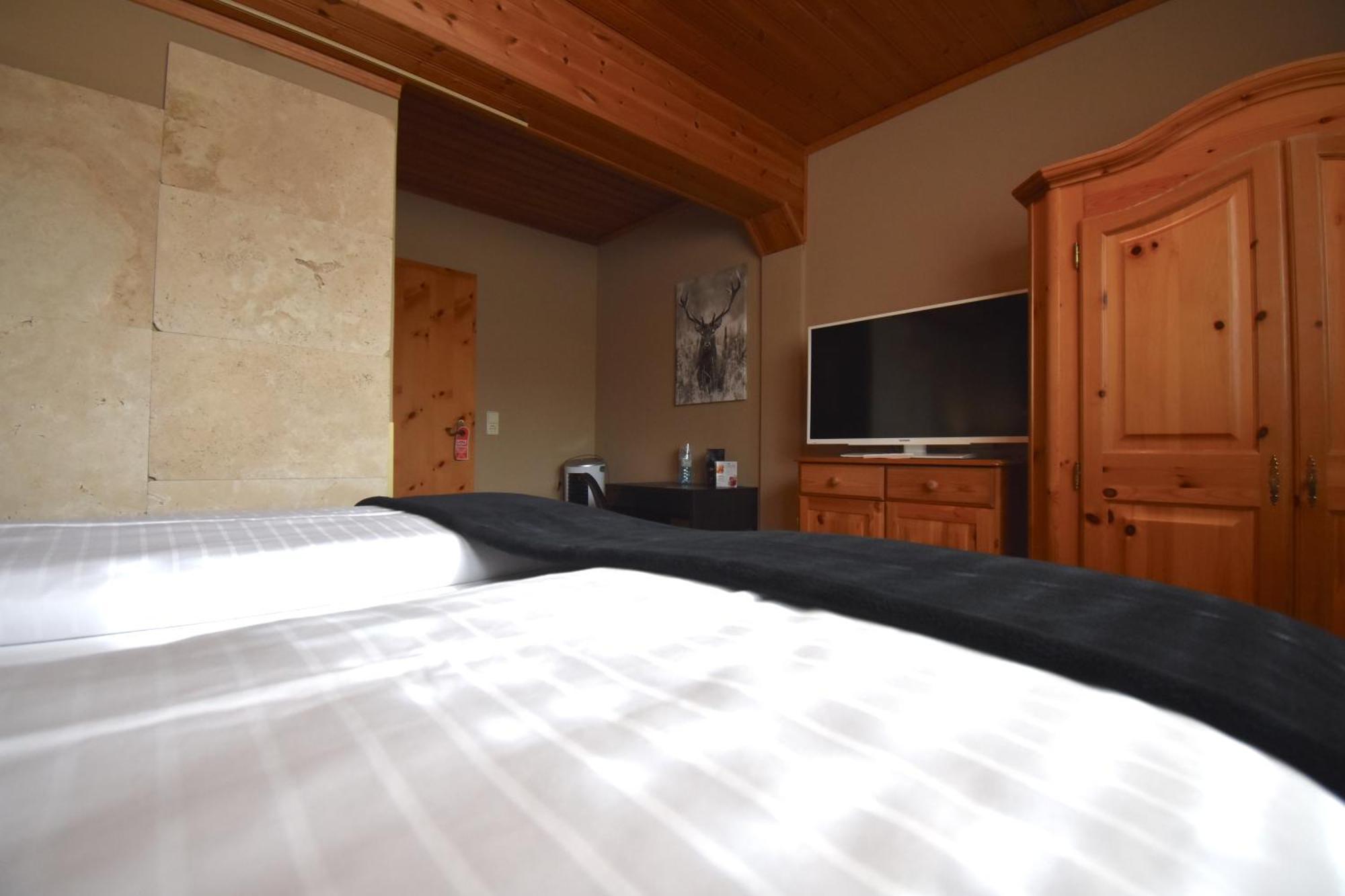 Amoria Secret Escape Woerthersee - Adults Only Wellness & Self Check-In Krumpendorf Oda fotoğraf