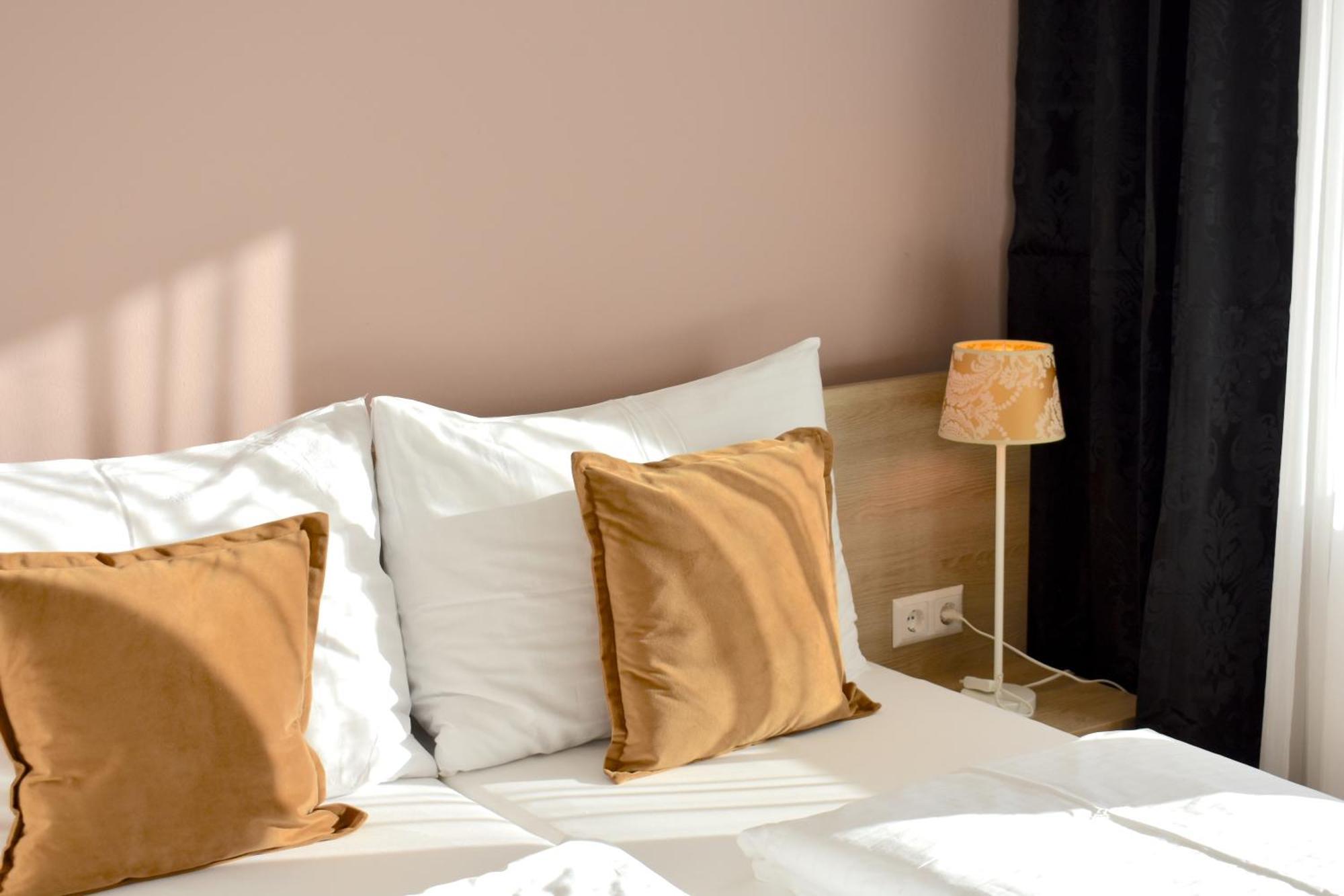 Amoria Secret Escape Woerthersee - Adults Only Wellness & Self Check-In Krumpendorf Dış mekan fotoğraf